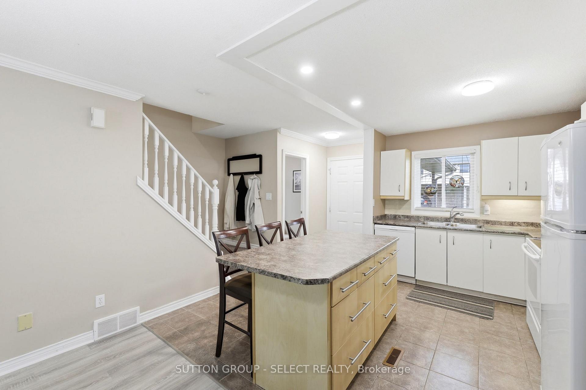 Photo 12 of Unit 1, 151 Bonaventure Drive, London, East I — HOMEH