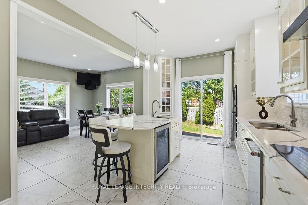 Photo 16 of 1067 Rocky Harbour Crescent, Ottawa, Riverside South/Gloucester Glen — HOMEH