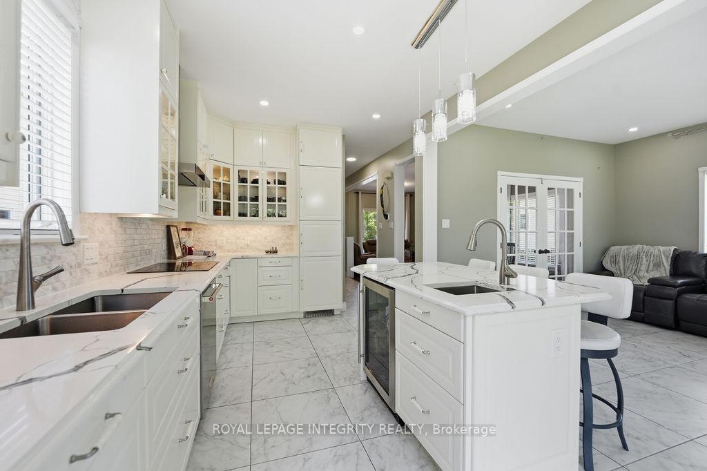 Photo 18 of 1067 Rocky Harbour Crescent, Ottawa, Riverside South/Gloucester Glen — HOMEH