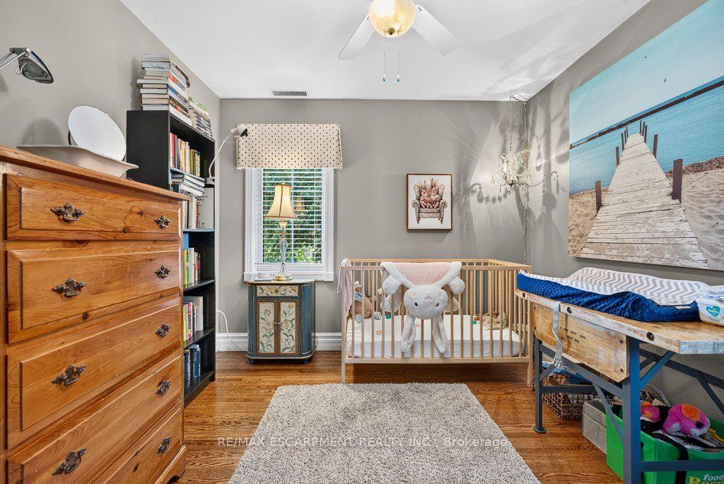 Photo 28 of 3151 Lakeshore Road, Burlington, Roseland — HOMEH