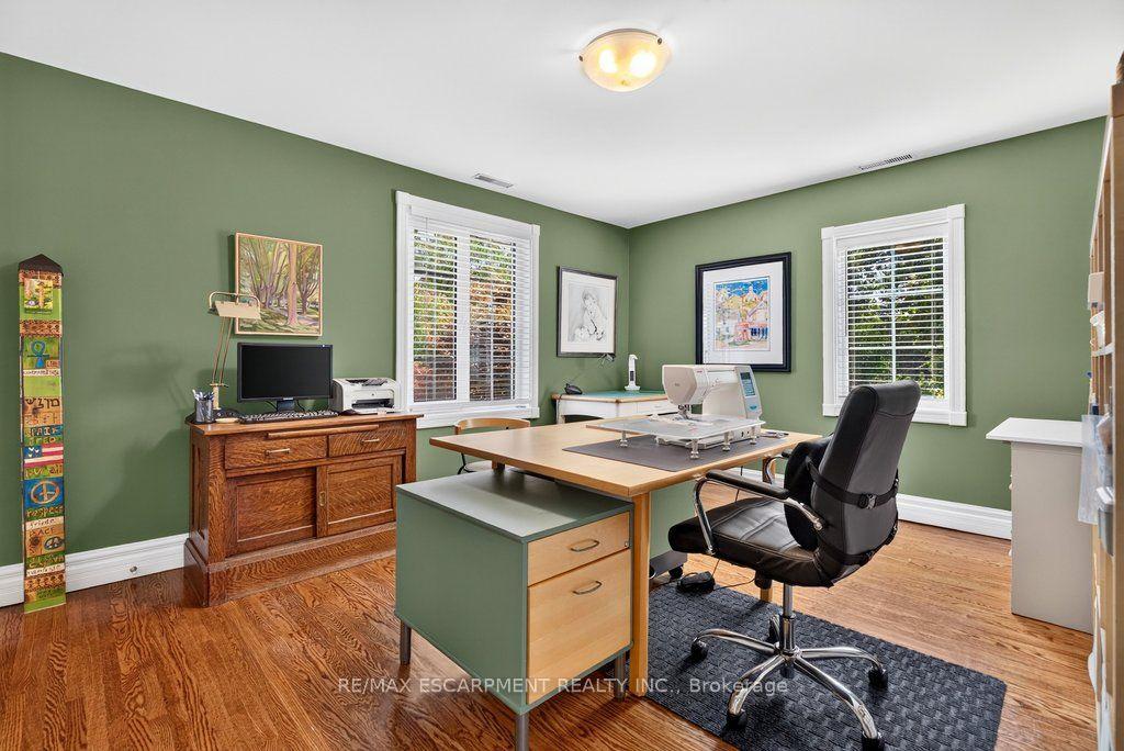 Photo 29 of 3151 Lakeshore Road, Burlington, Roseland — HOMEH