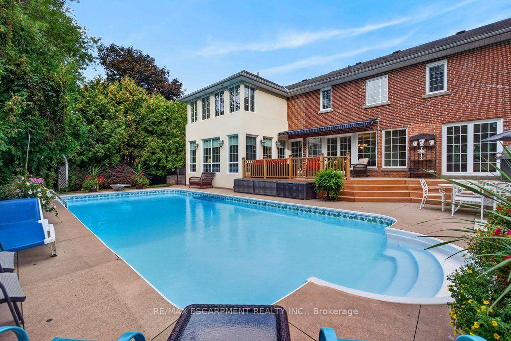 Photo 39 of 3151 Lakeshore Road, Burlington, Roseland — HOMEH