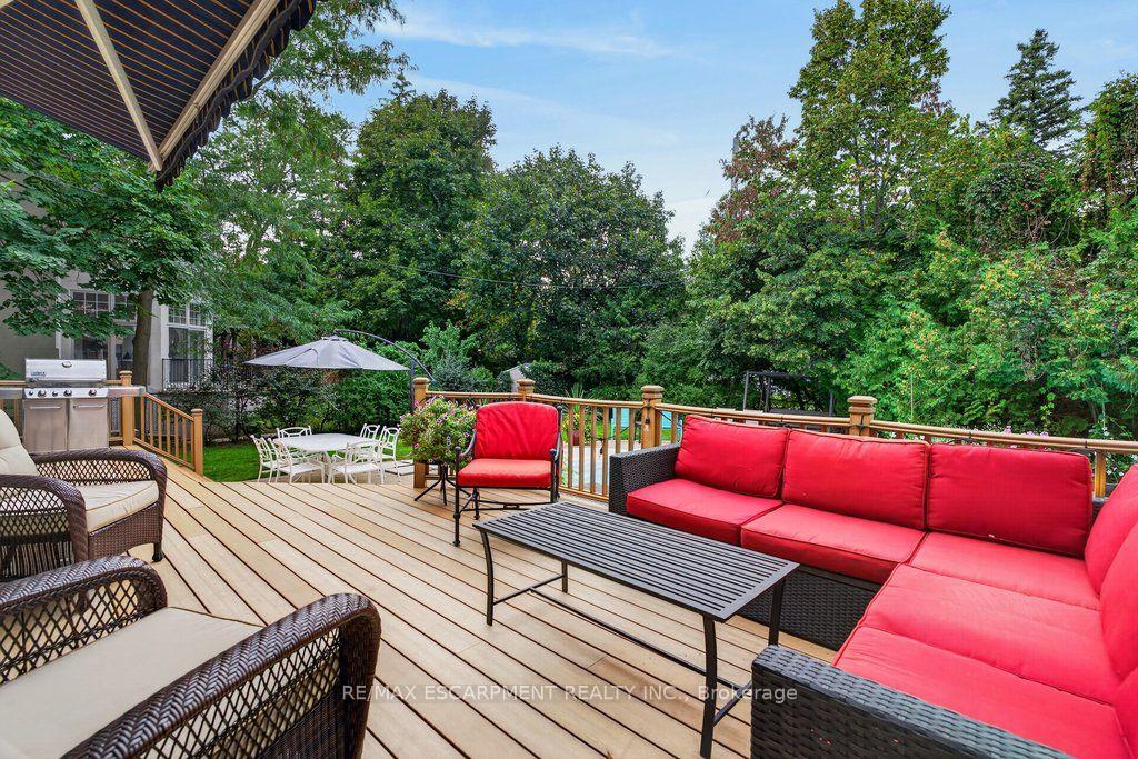 Photo 42 of 3151 Lakeshore Road, Burlington, Roseland — HOMEH