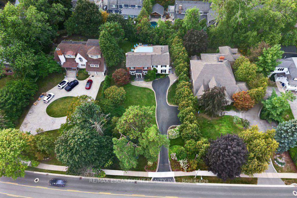 Photo 45 of 3151 Lakeshore Road, Burlington, Roseland — HOMEH