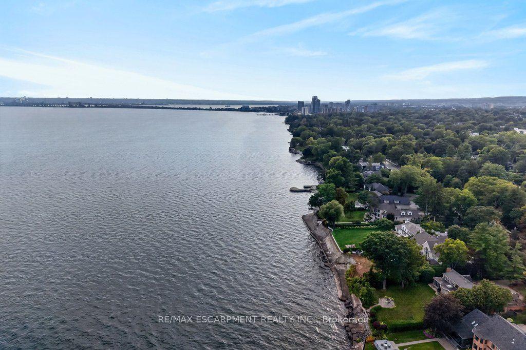 Photo 47 of 3151 Lakeshore Road, Burlington, Roseland — HOMEH