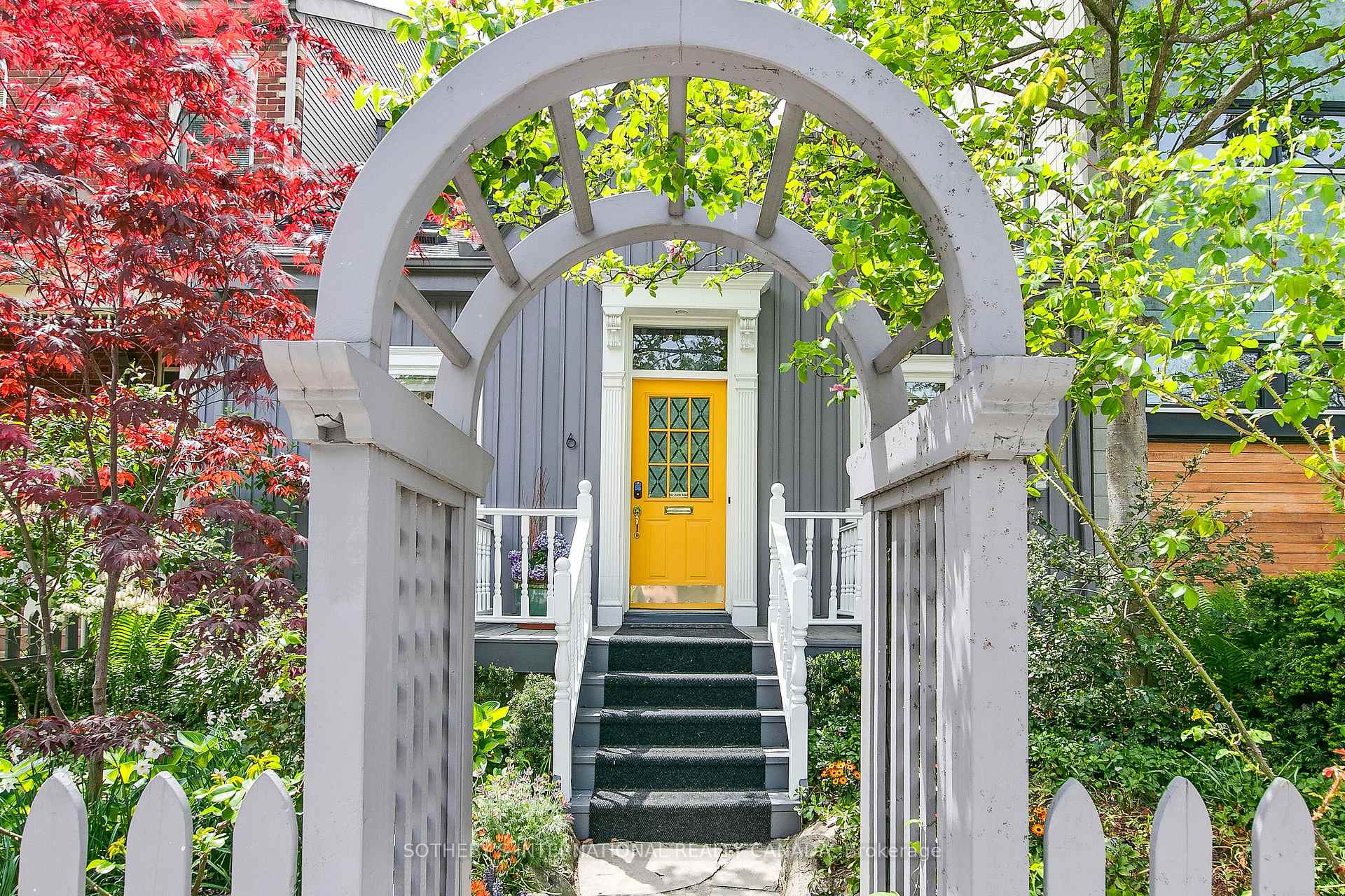 Photo 2 of 6 Bowman Street, Toronto, Cabbagetown-South St. James Town — HOMEH
