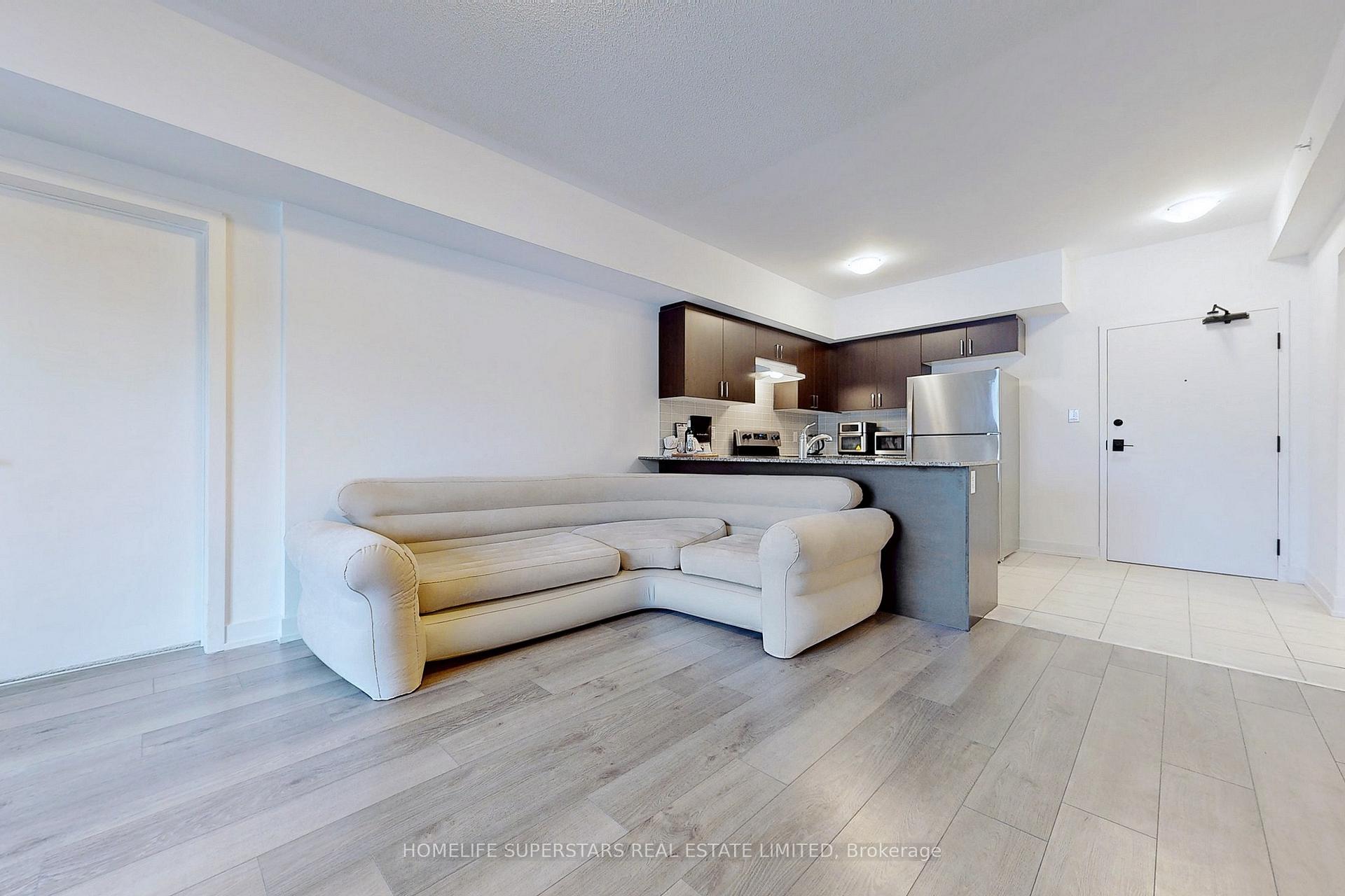 Photo 9 of Unit 207, 4 Spice Way, Barrie, Rural Barrie Southeast — HOMEH