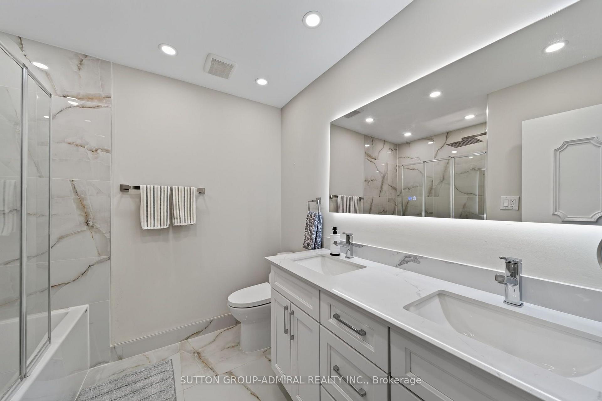 Photo 26 of 770 Pam Crescent, Newmarket, Huron Heights-Leslie Valley — HOMEH