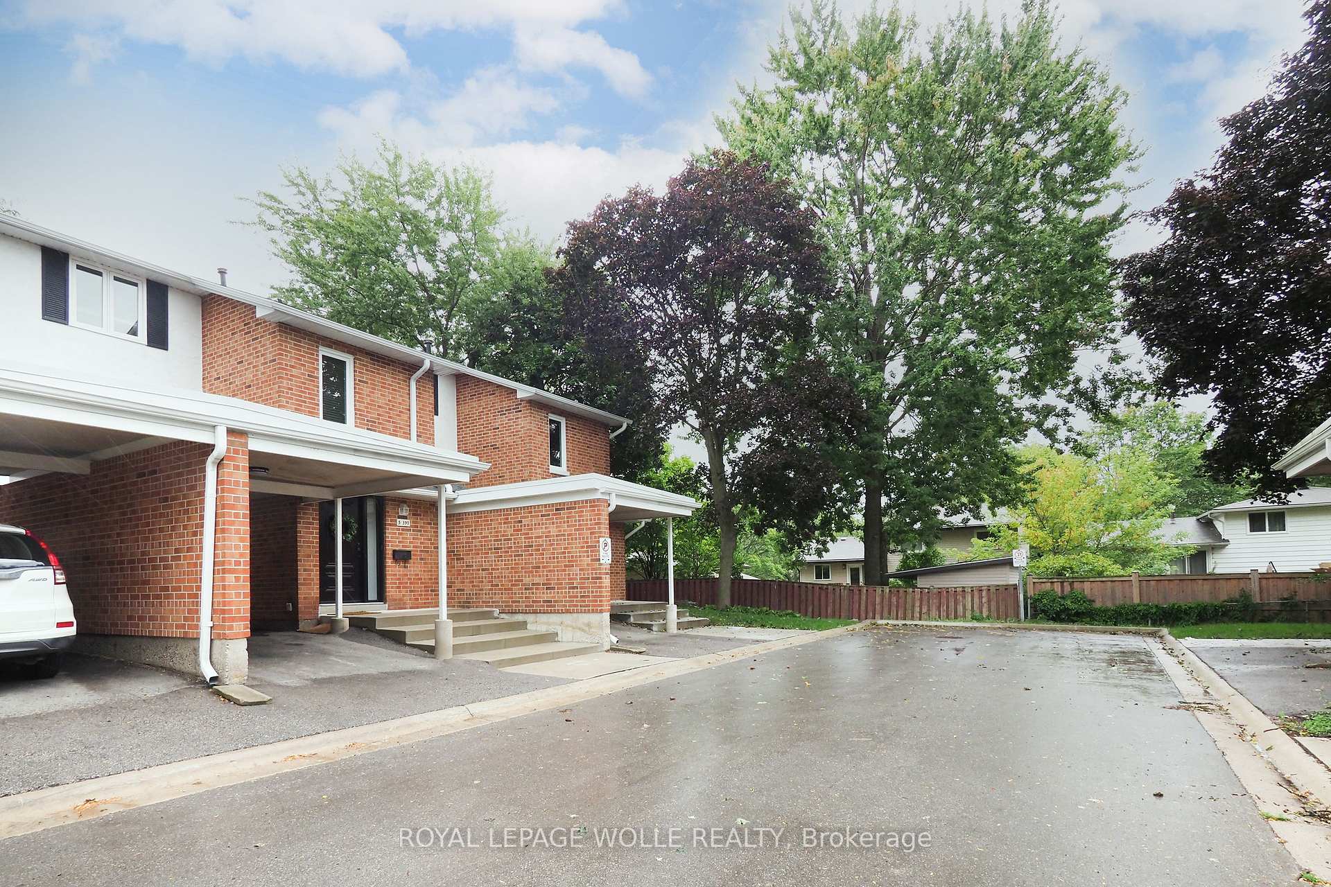 Photo 2 of Unit 5, 397 Keats Way, Waterloo, Beechwood West — HOMEH