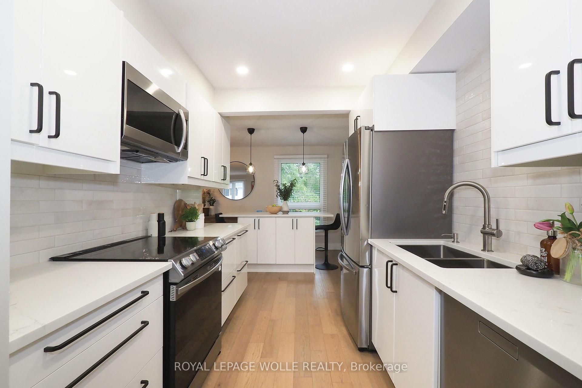 Photo 13 of Unit 5, 397 Keats Way, Waterloo, Beechwood West — HOMEH