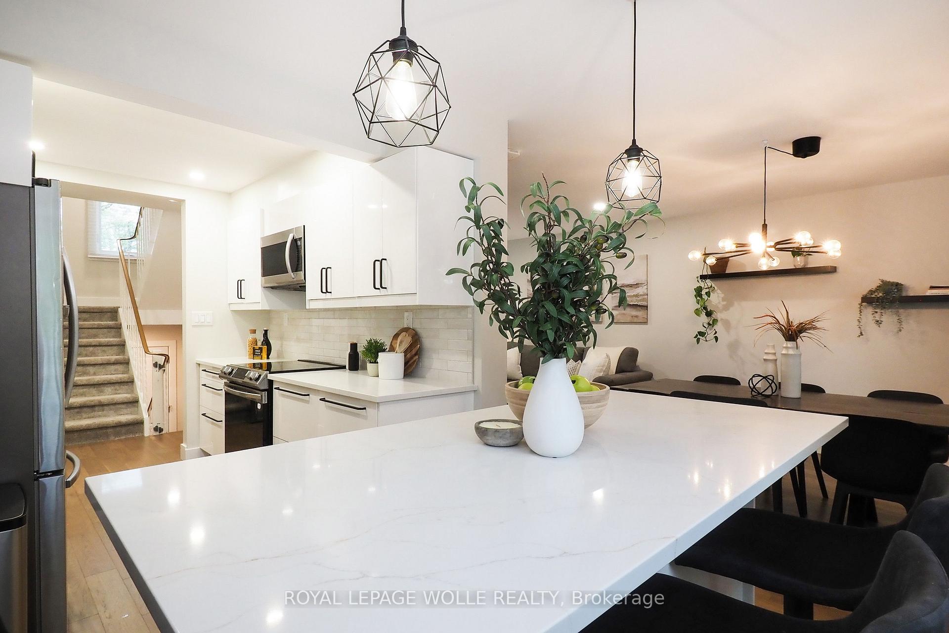 Photo 17 of Unit 5, 397 Keats Way, Waterloo, Beechwood West — HOMEH