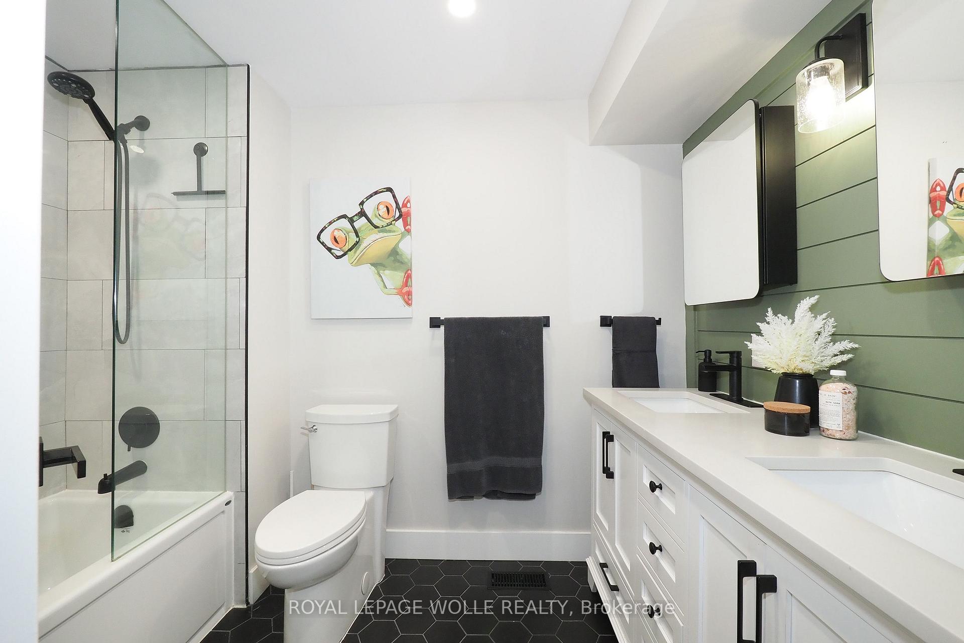 Photo 26 of Unit 5, 397 Keats Way, Waterloo, Beechwood West — HOMEH