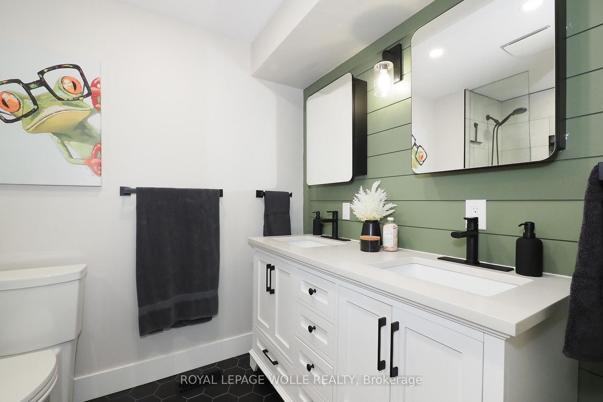 Photo 27 of Unit 5, 397 Keats Way, Waterloo, Beechwood West — HOMEH