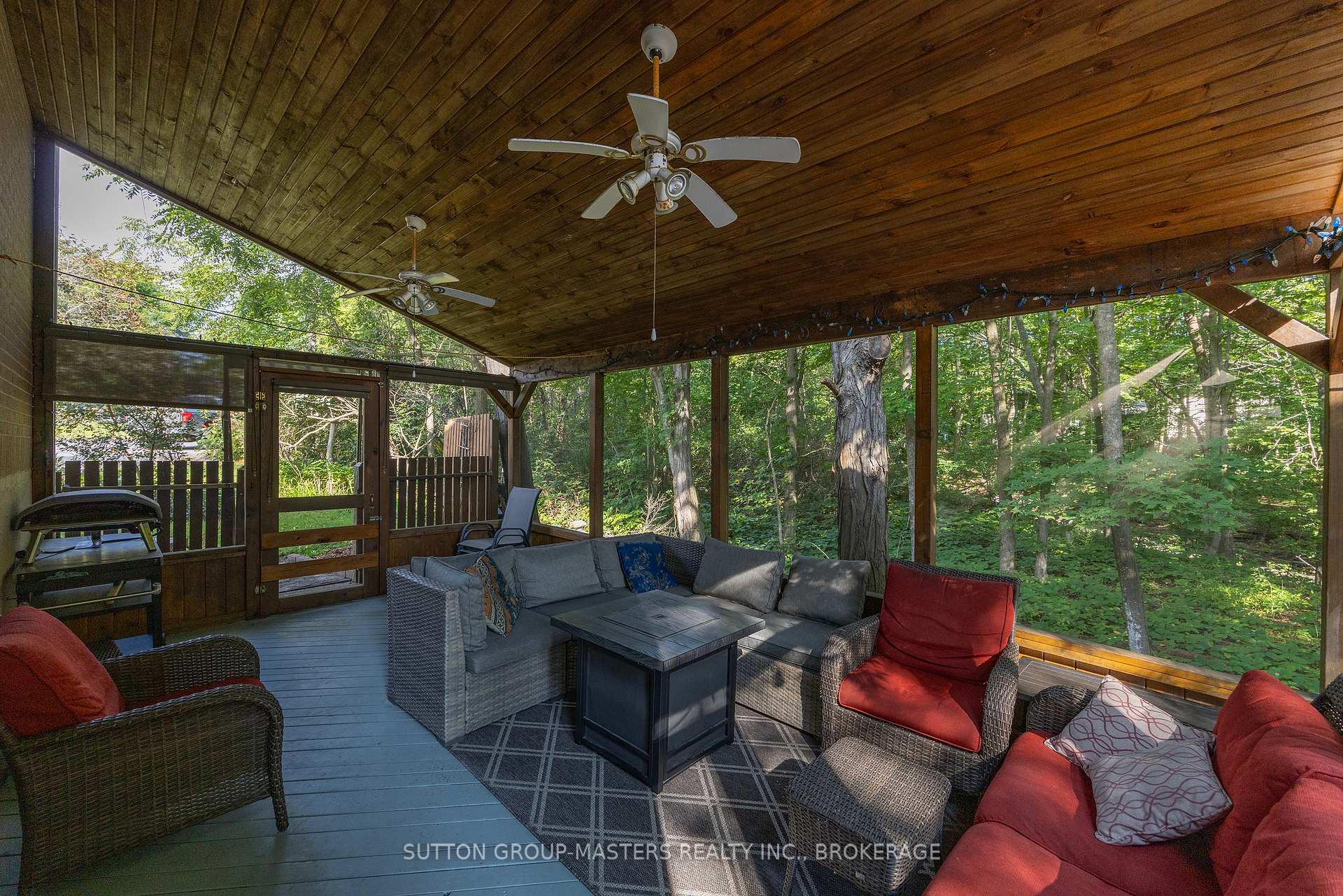 Photo 14 of 732 Centre Street, Kingston, South of Taylor-Kidd Blvd — HOMEH