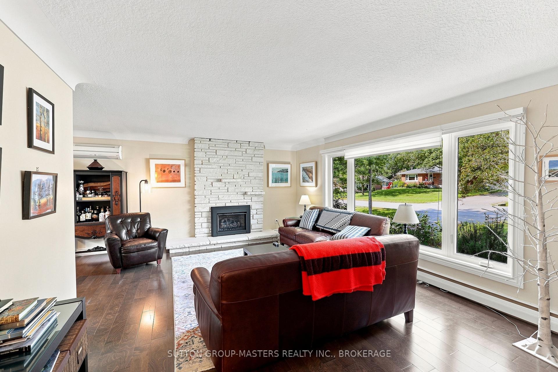 Photo 18 of 732 Centre Street, Kingston, South of Taylor-Kidd Blvd — HOMEH