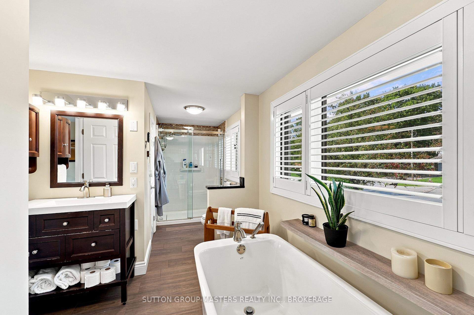 Photo 35 of 732 Centre Street, Kingston, South of Taylor-Kidd Blvd — HOMEH