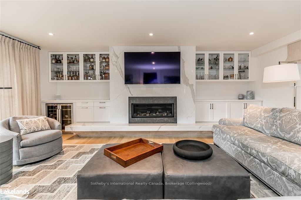 Photo 20 of 329 Third Street, Collingwood — HOMEH
