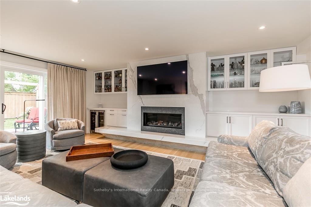 Photo 21 of 329 Third Street, Collingwood — HOMEH