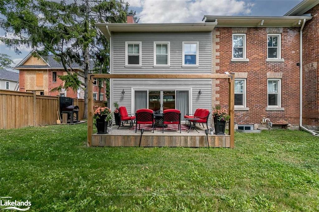 Photo 40 of 329 Third Street, Collingwood — HOMEH