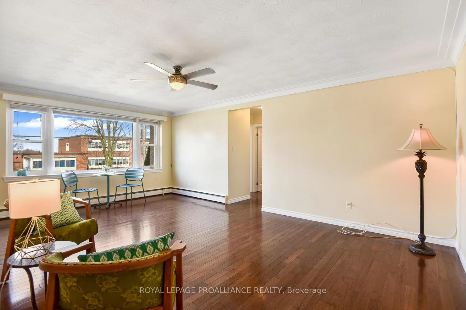 Photo 5 of Unit 11, 167 Pearl Street E, Brockville — HOMEH