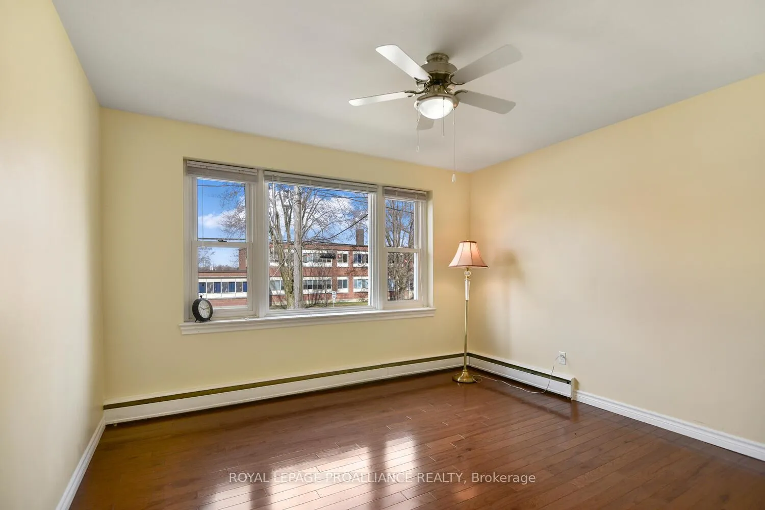 Photo 17 of Unit 11, 167 Pearl Street E, Brockville — HOMEH
