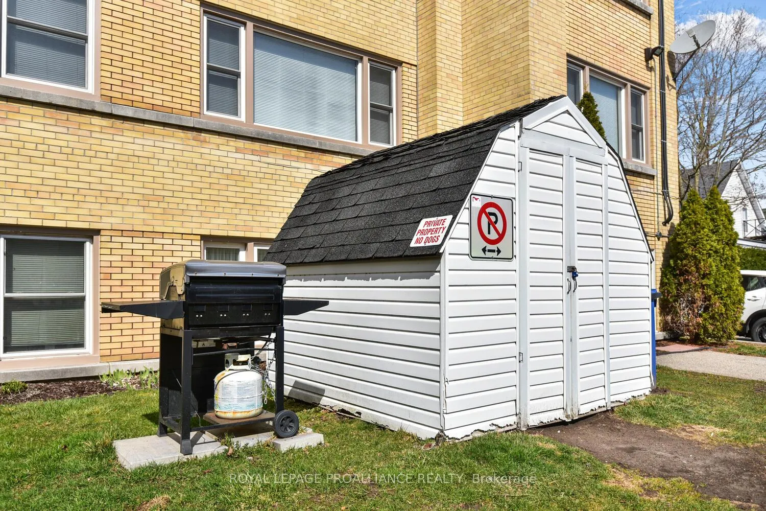 Photo 22 of Unit 11, 167 Pearl Street E, Brockville — HOMEH