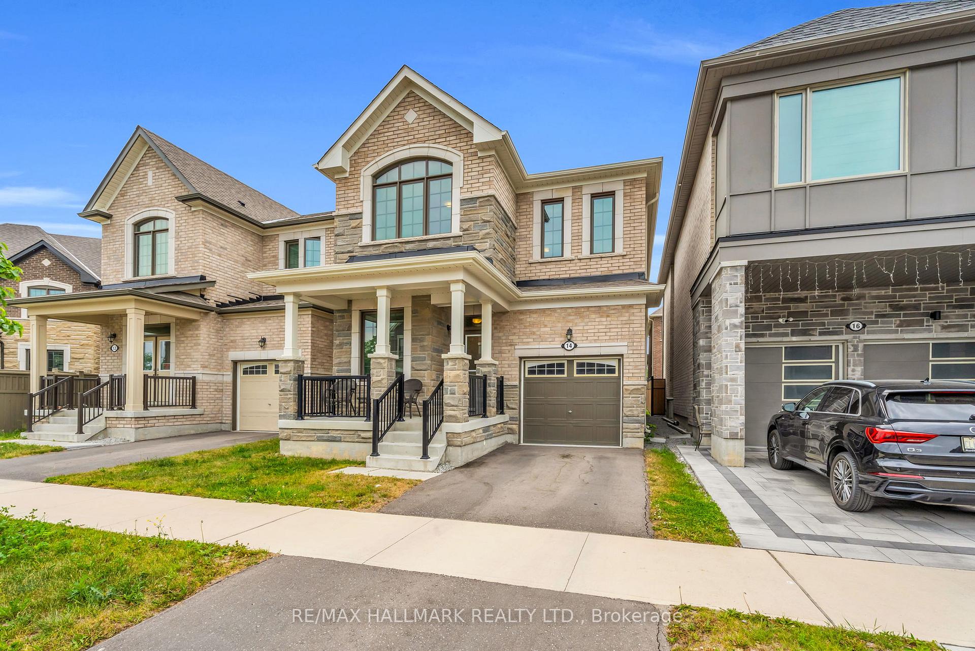Photo 4 of 14 Eberly Woods Drive, Markham, Victoria Square — HOMEH