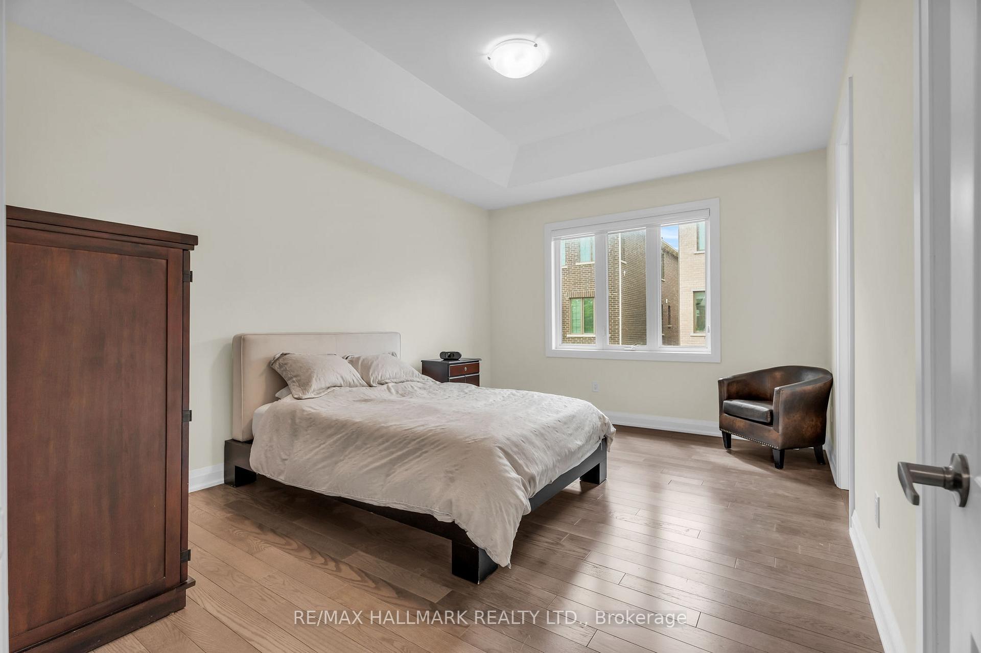Photo 24 of 14 Eberly Woods Drive, Markham, Victoria Square — HOMEH
