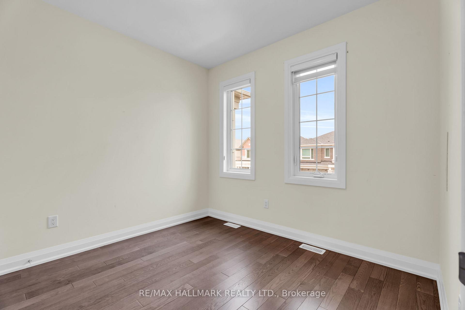 Photo 31 of 14 Eberly Woods Drive, Markham, Victoria Square — HOMEH