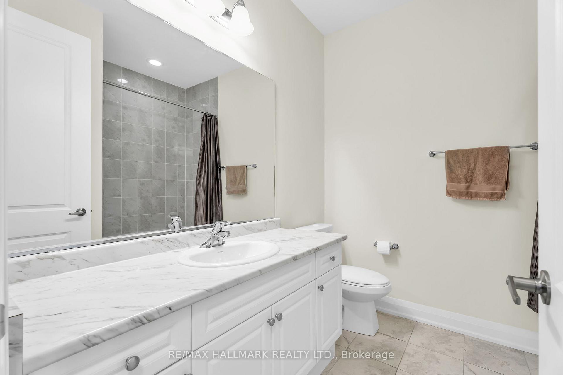 Photo 33 of 14 Eberly Woods Drive, Markham, Victoria Square — HOMEH