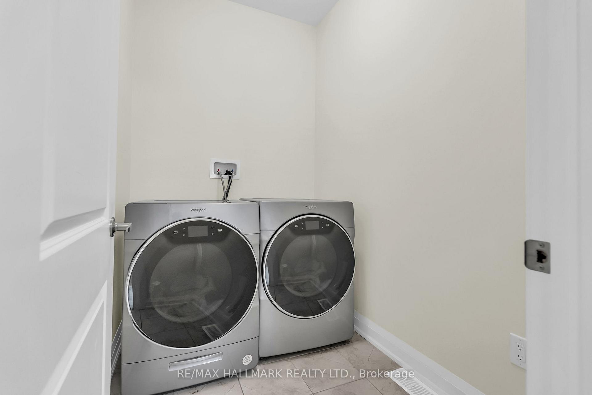 Photo 34 of 14 Eberly Woods Drive, Markham, Victoria Square — HOMEH