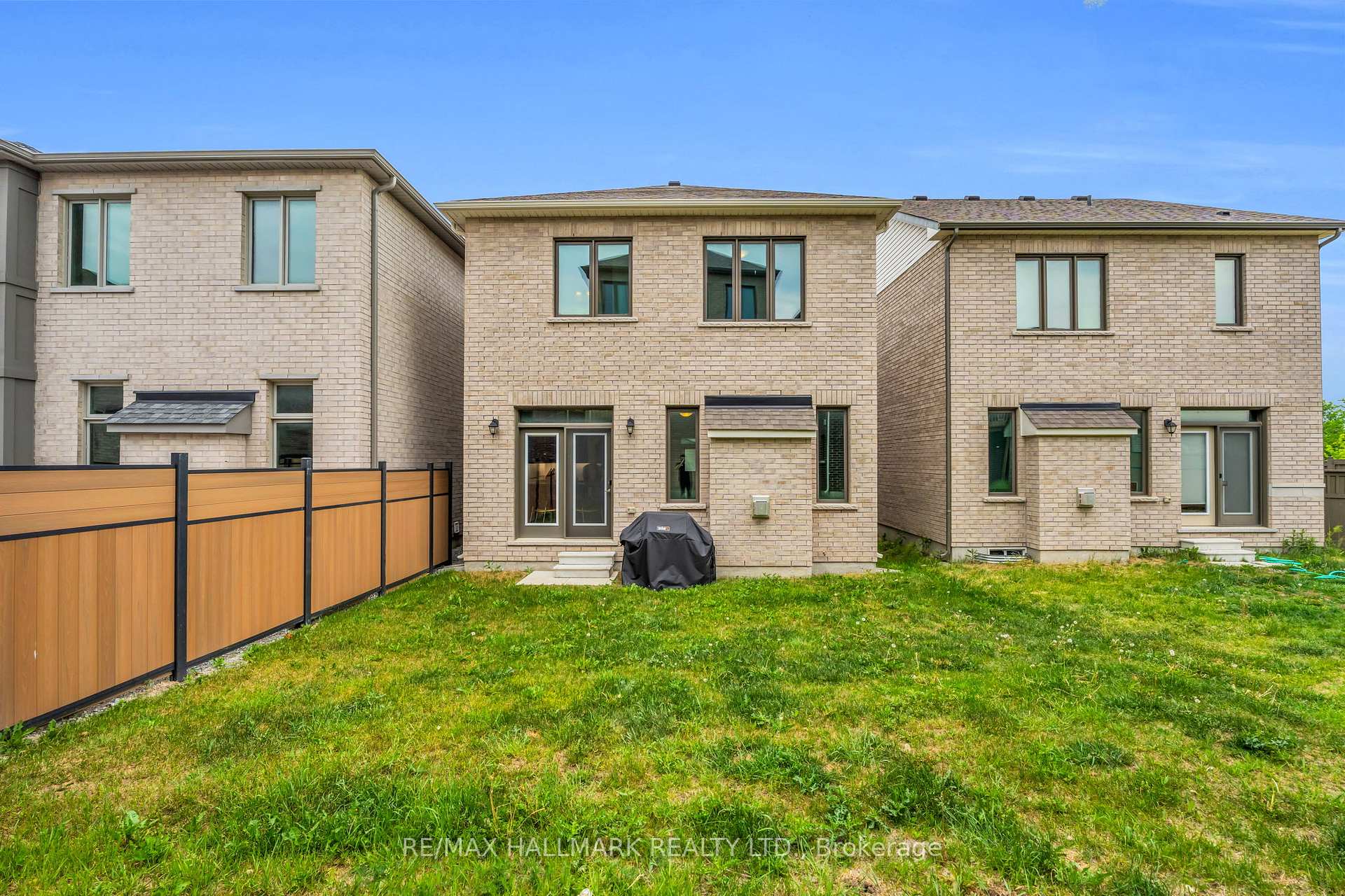 Photo 39 of 14 Eberly Woods Drive, Markham, Victoria Square — HOMEH