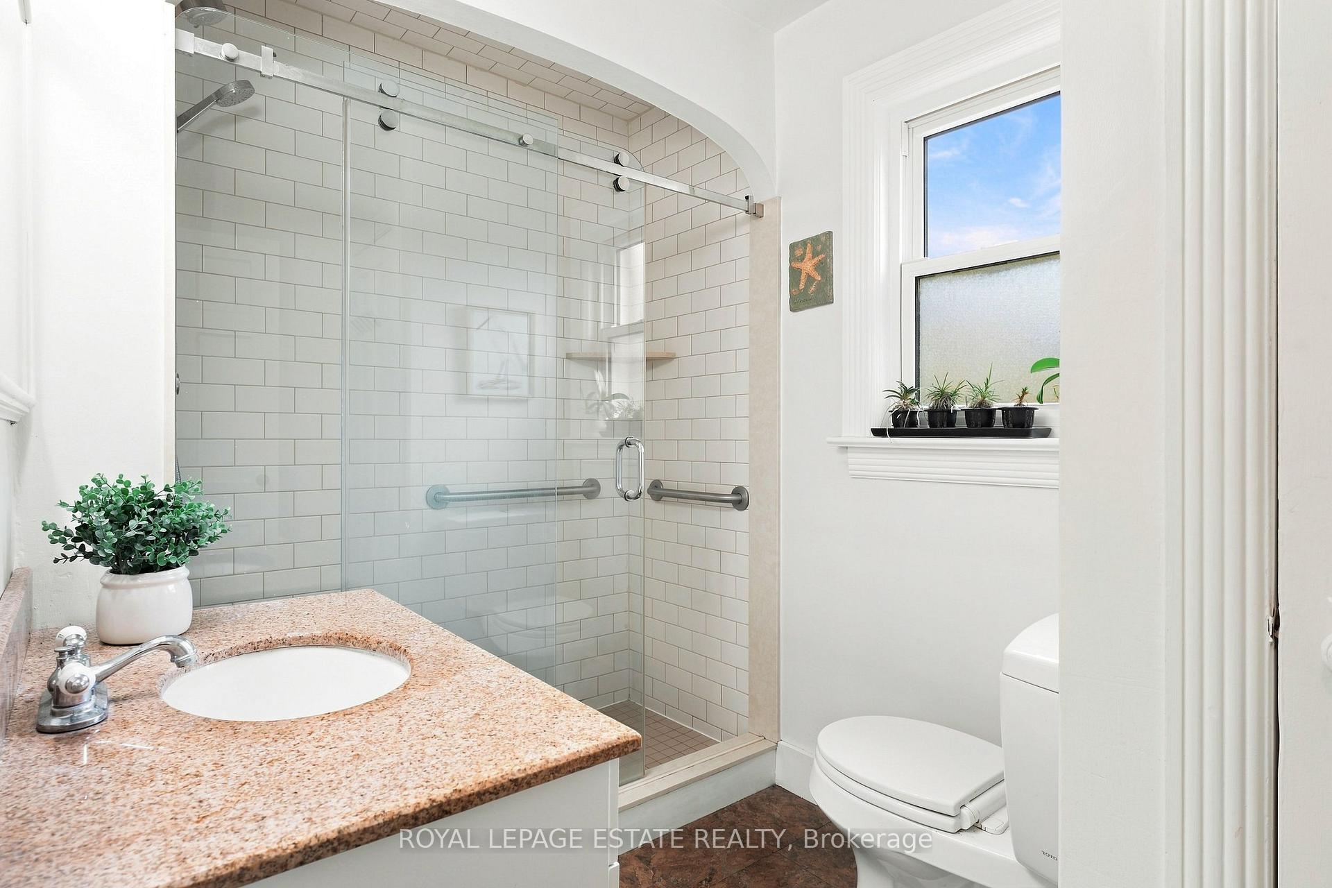 Photo 14 of 72 Manderley Drive, Scarborough, Birchcliffe-Cliffside — HOMEH