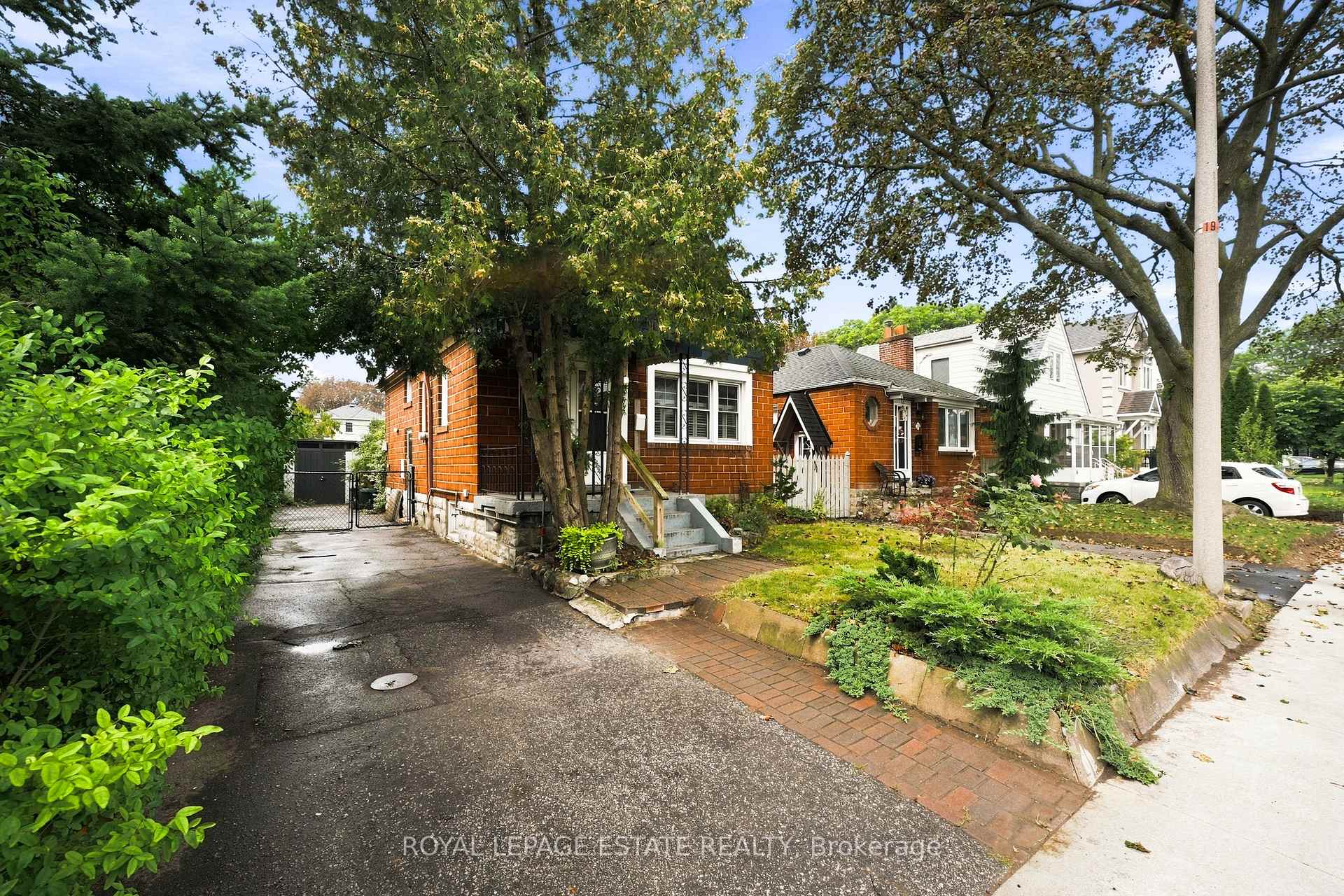 Photo 26 of 72 Manderley Drive, Scarborough, Birchcliffe-Cliffside — HOMEH