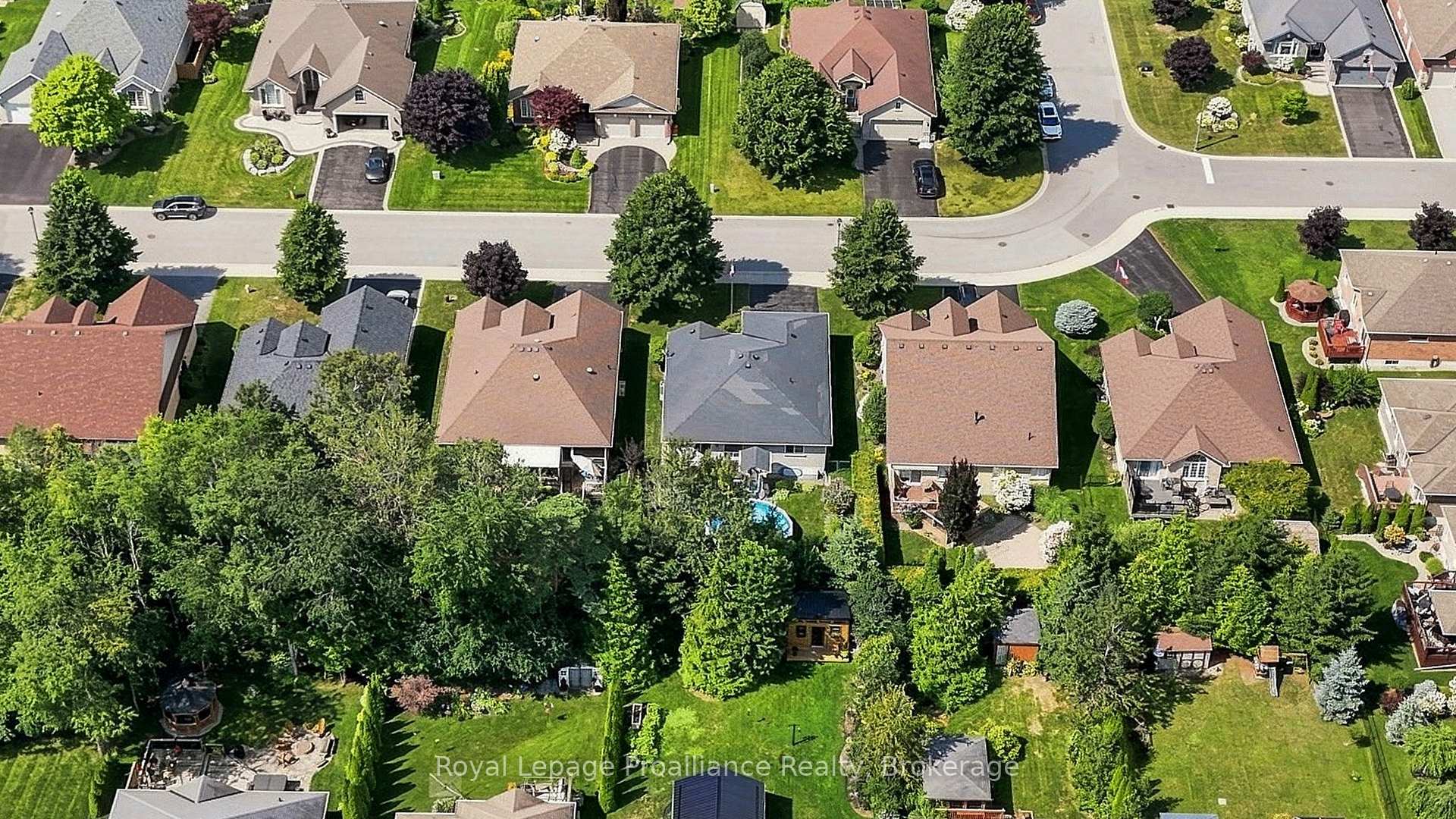 Photo 7 of 9 Seneca Drive, Brighton — HOMEH