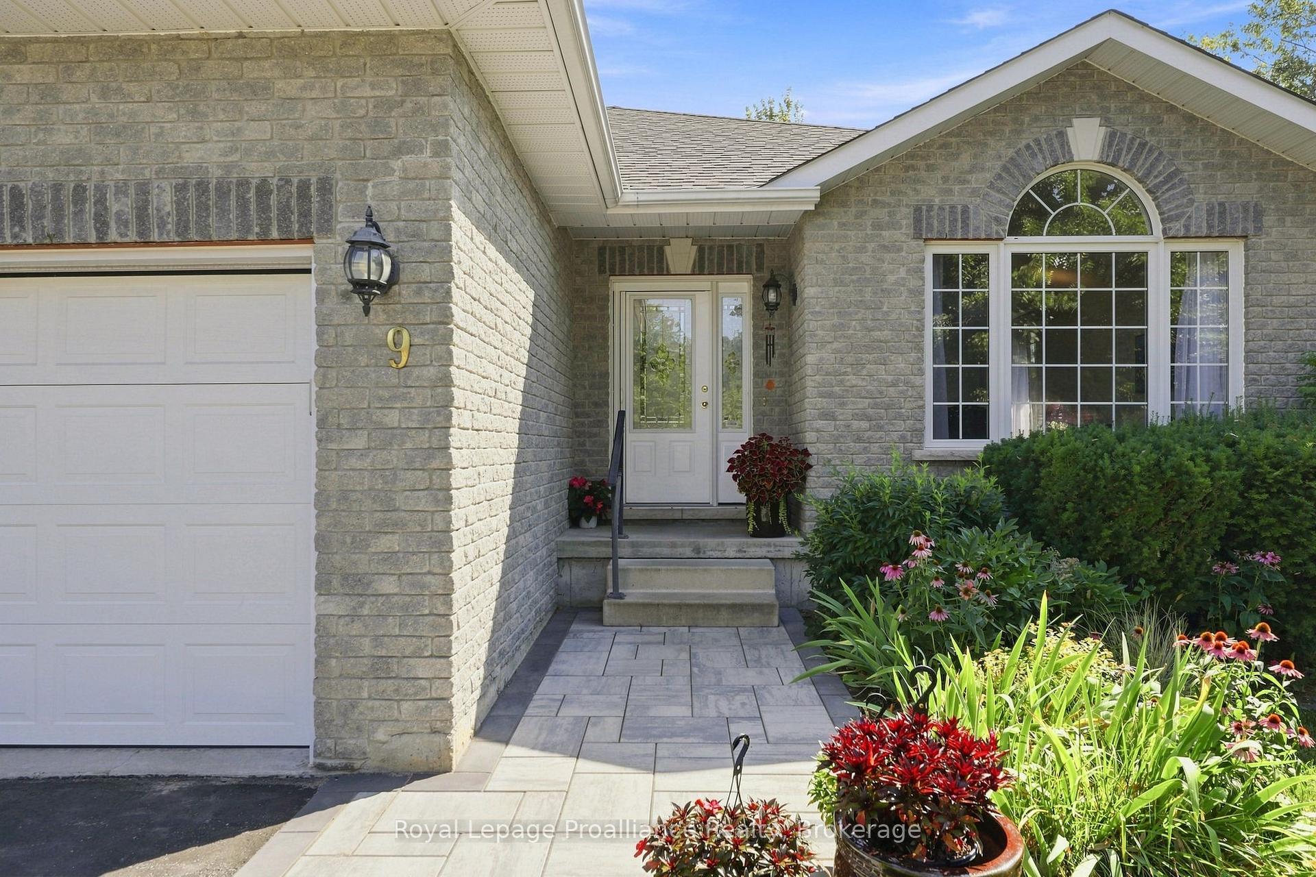Photo 11 of 9 Seneca Drive, Brighton — HOMEH