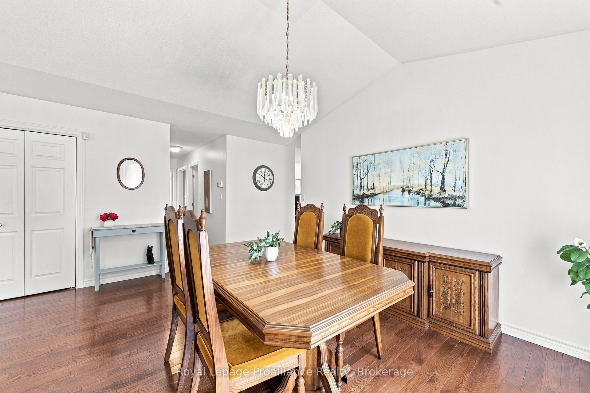 Photo 17 of 9 Seneca Drive, Brighton — HOMEH