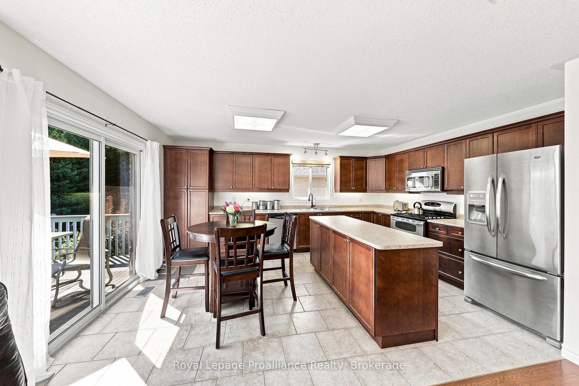 Photo 21 of 9 Seneca Drive, Brighton — HOMEH