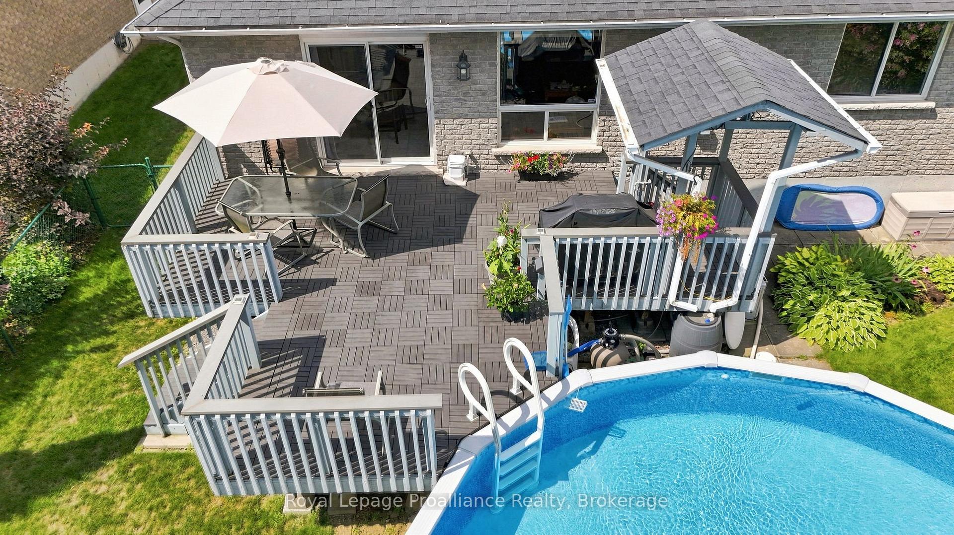 Photo 41 of 9 Seneca Drive, Brighton — HOMEH