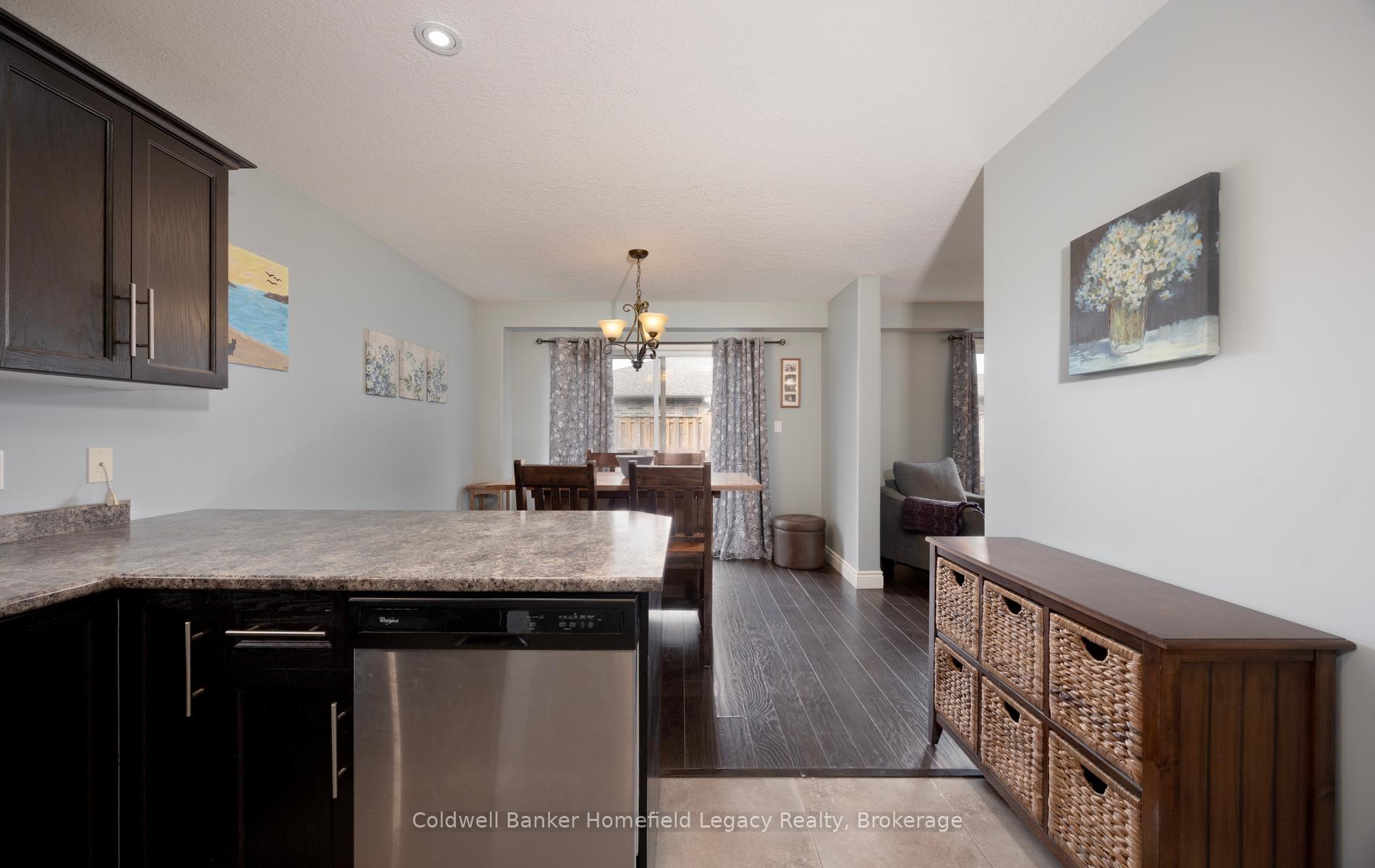 Photo 15 of 66 Edison Street N, St. Marys — HOMEH