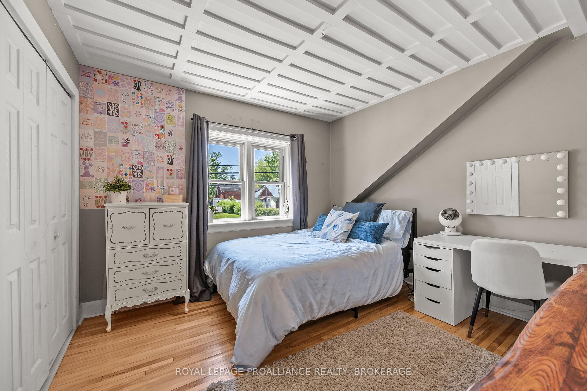 Photo 19 of 560 King Street W, Gananoque, Gananoque — HOMEH