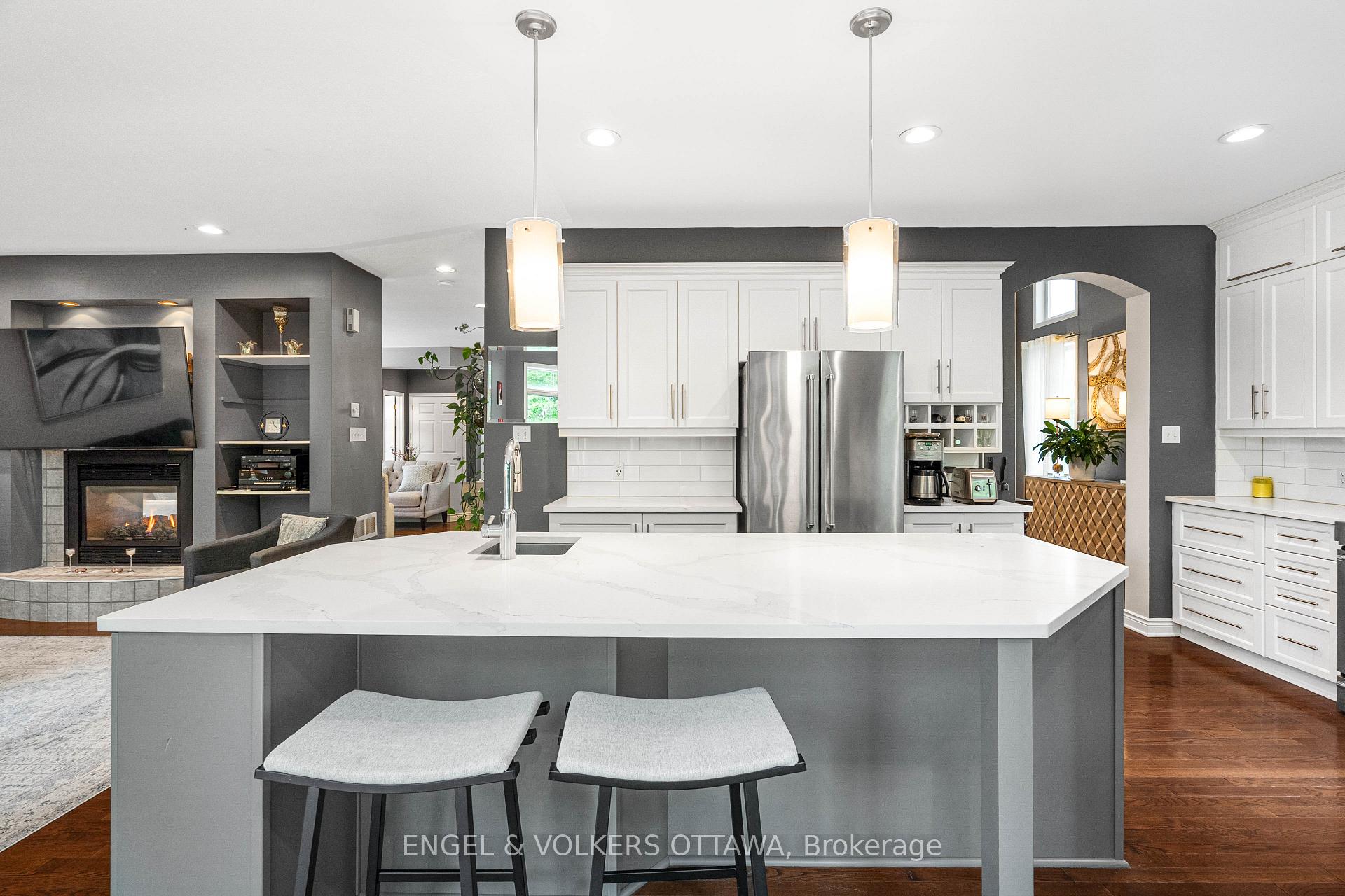 Photo 18 of 8 Glenrill Place, Ottawa, Kanata - Emerald Meadows/Trailwest — HOMEH