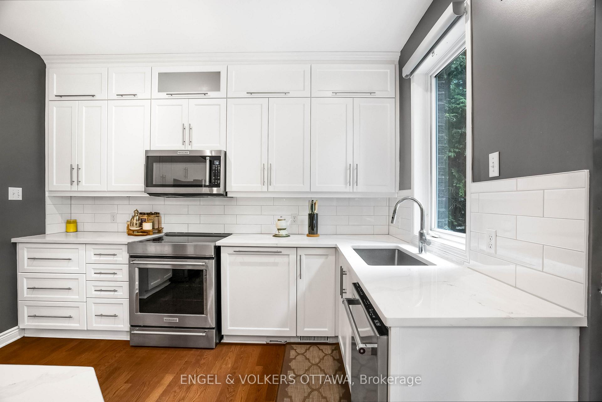 Photo 19 of 8 Glenrill Place, Ottawa, Kanata - Emerald Meadows/Trailwest — HOMEH