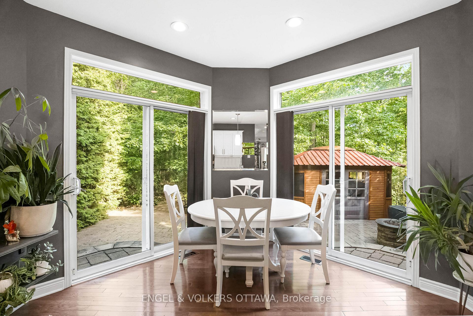 Photo 22 of 8 Glenrill Place, Ottawa, Kanata - Emerald Meadows/Trailwest — HOMEH