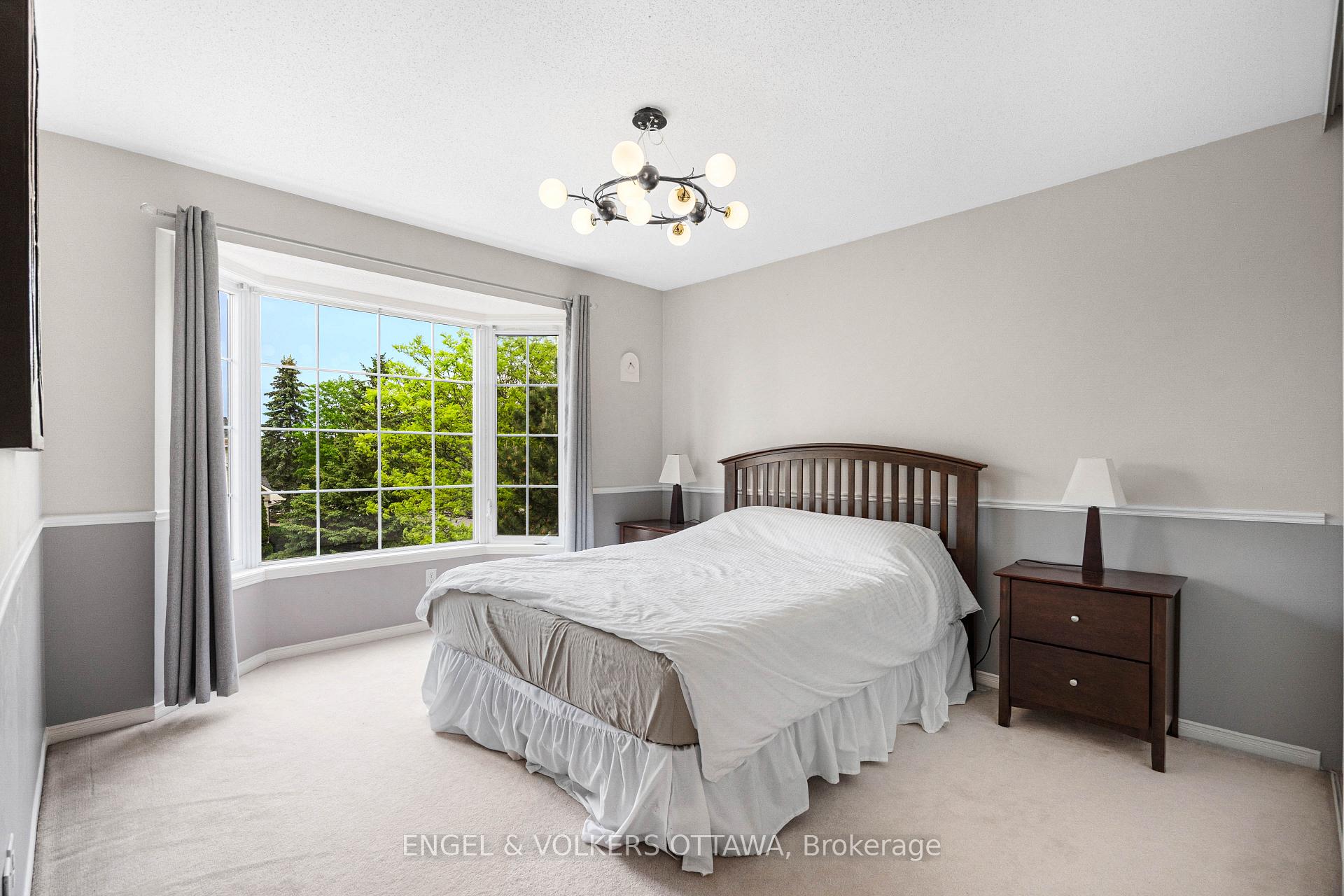 Photo 34 of 8 Glenrill Place, Ottawa, Kanata - Emerald Meadows/Trailwest — HOMEH