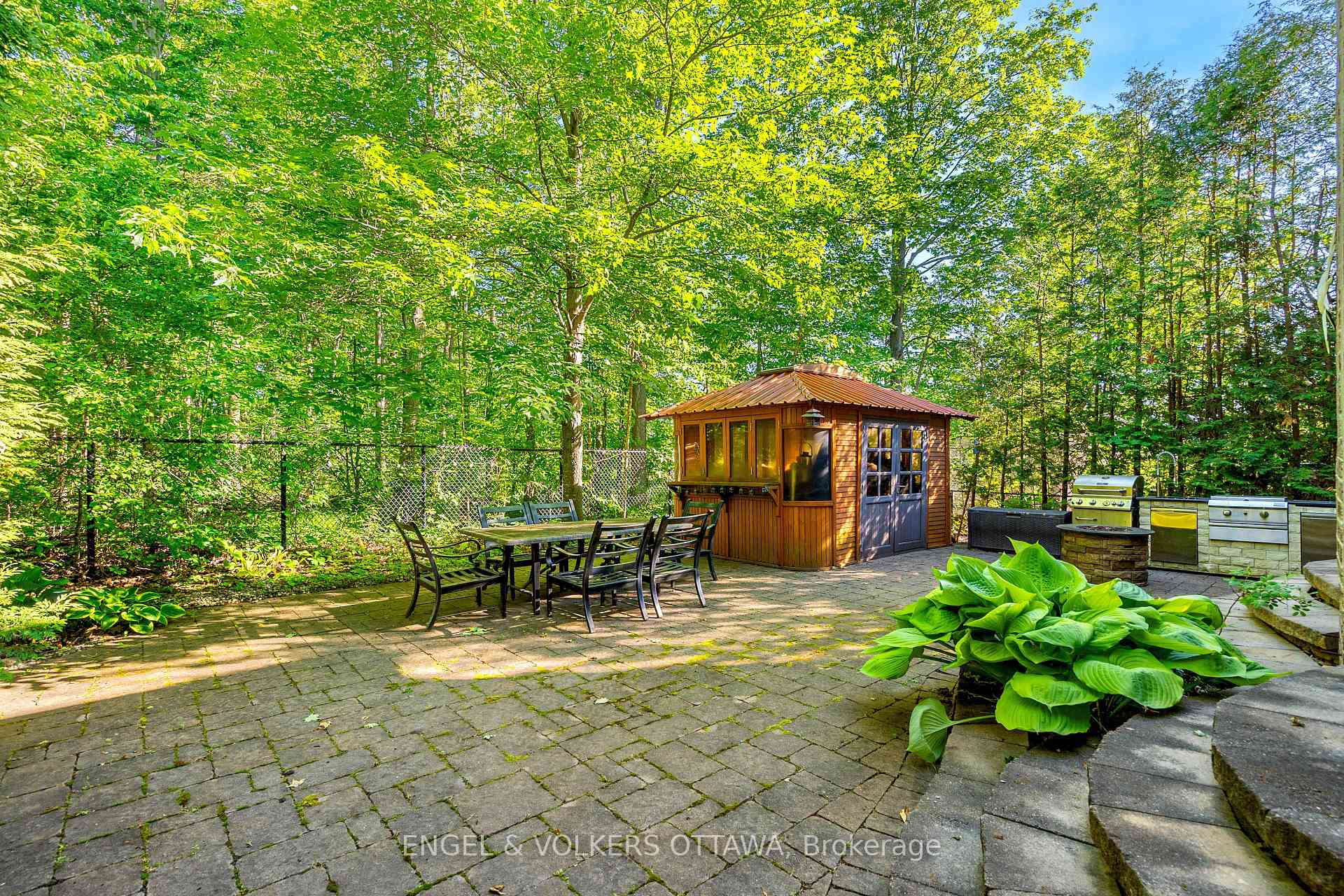 Photo 43 of 8 Glenrill Place, Ottawa, Kanata - Emerald Meadows/Trailwest — HOMEH