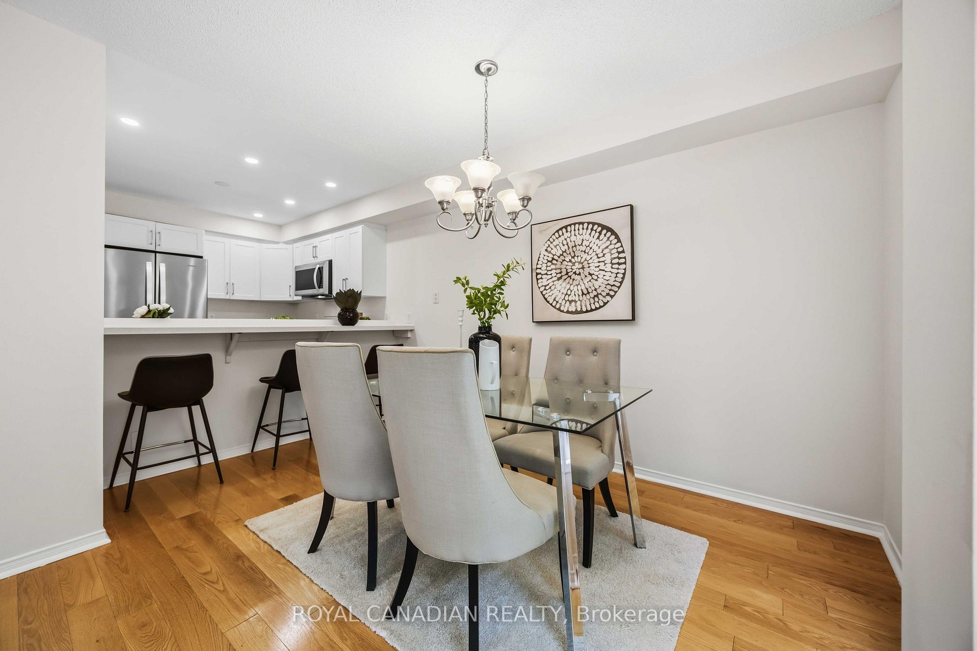 Photo 18 of 137 Stokely Crescent, Whitby, Downtown Whitby — HOMEH