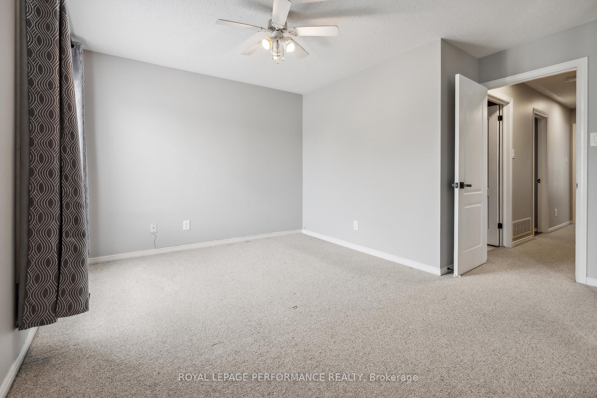 Photo 20 of 1668 Locksley Lane, Ottawa, Beaconwood — HOMEH