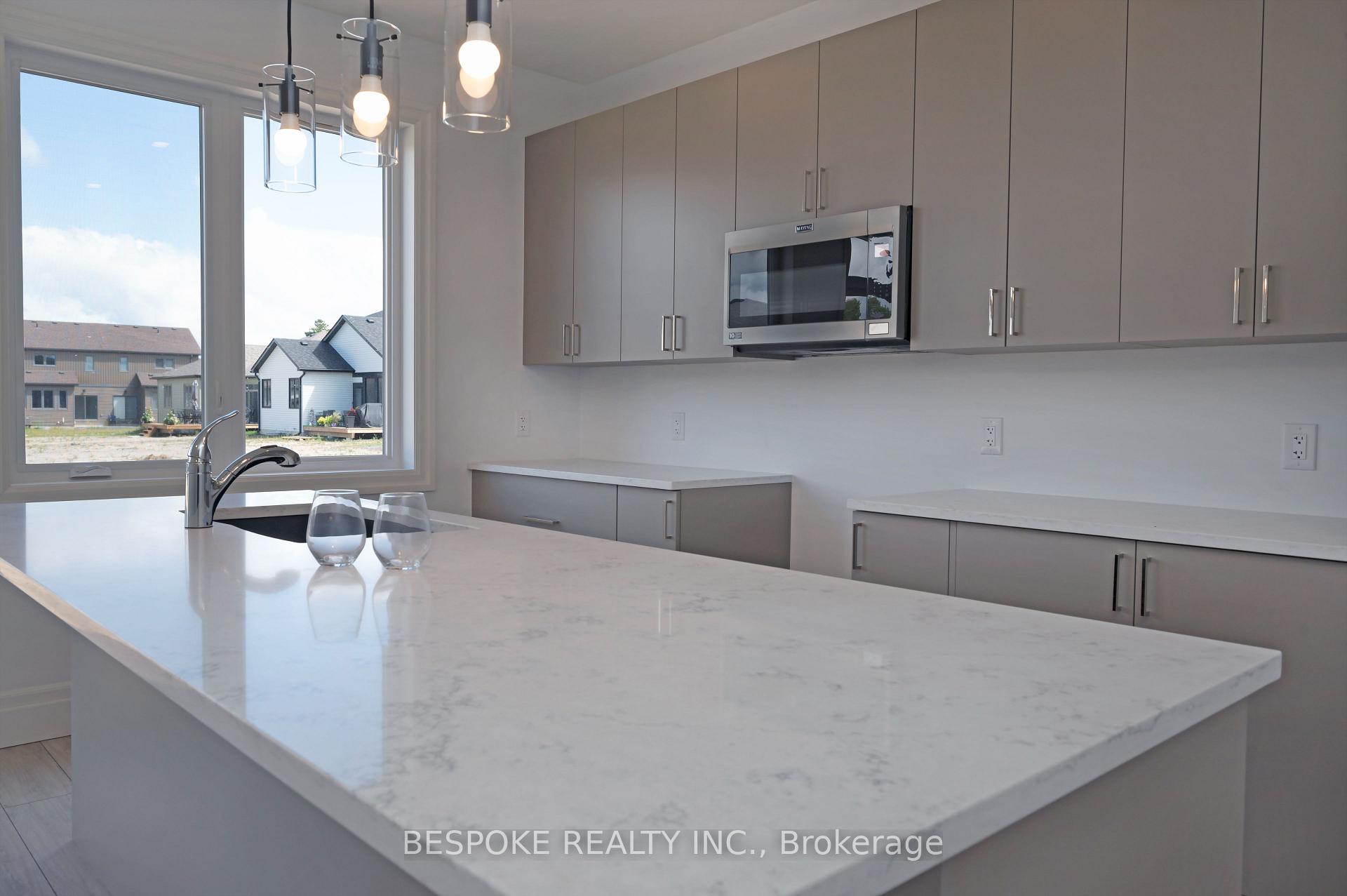 Photo 7 of 212 Beasley Crescent, Prince Edward County, Hallowell Ward — HOMEH
