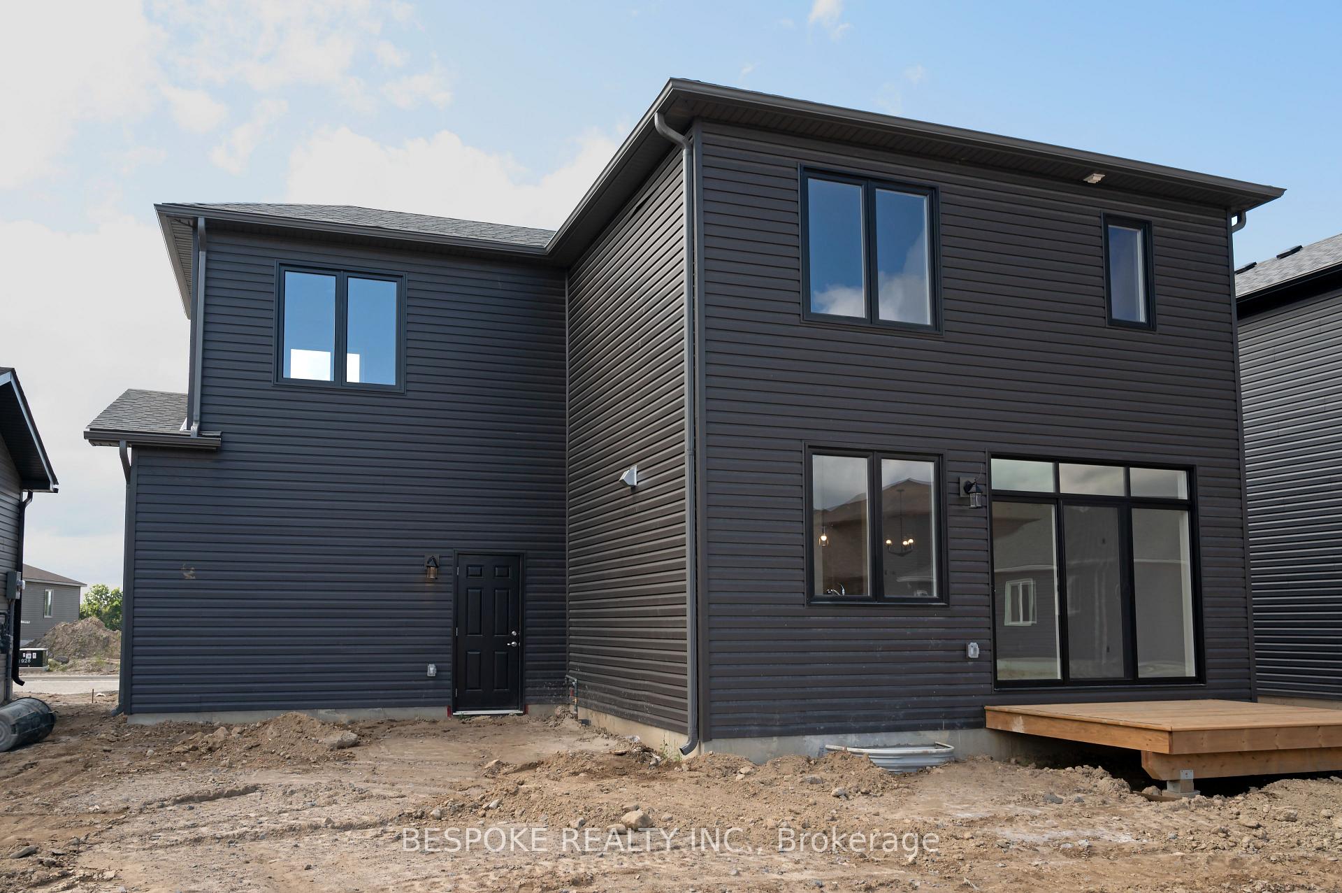 Photo 29 of 212 Beasley Crescent, Prince Edward County, Hallowell Ward — HOMEH